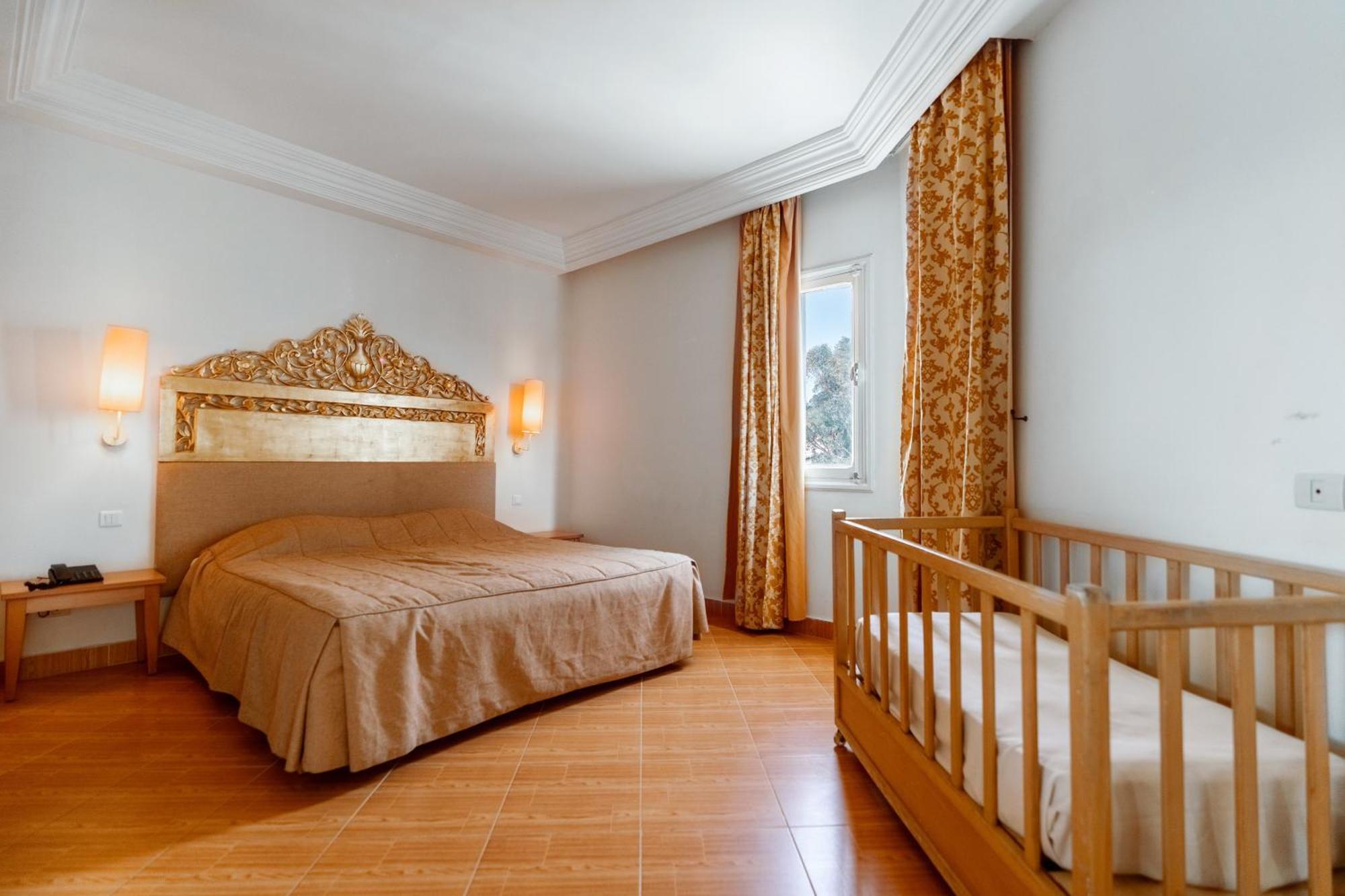 Iris Hotel & Thalasso Mezraia Екстериор снимка