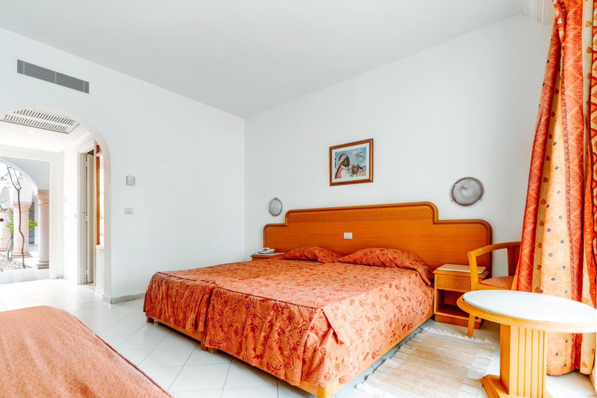 Iris Hotel & Thalasso Mezraia Екстериор снимка