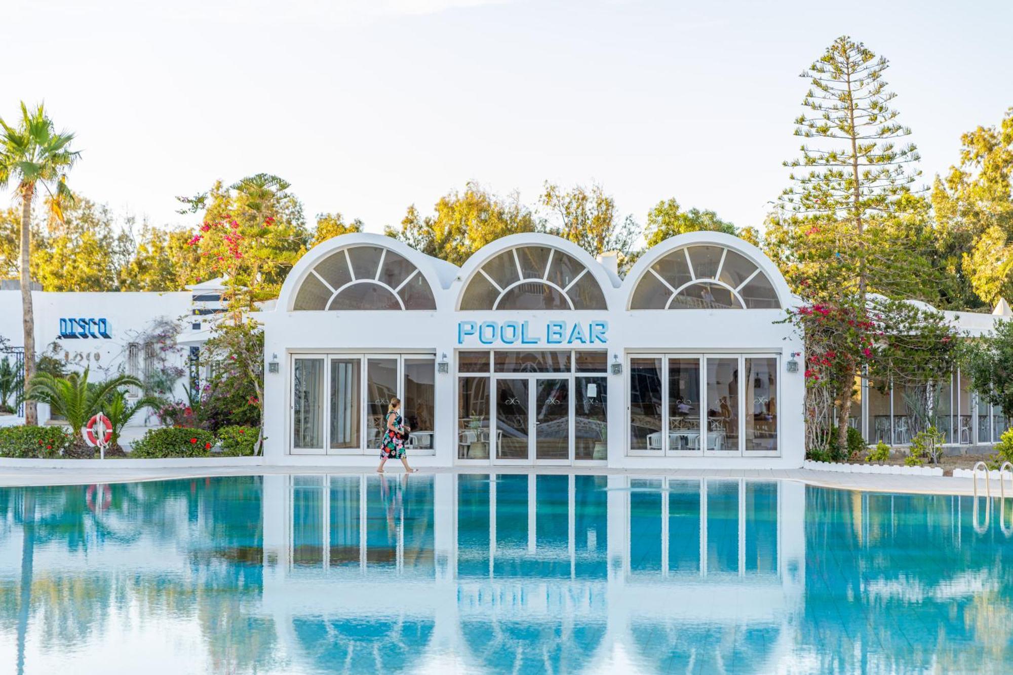 Iris Hotel & Thalasso Mezraia Екстериор снимка