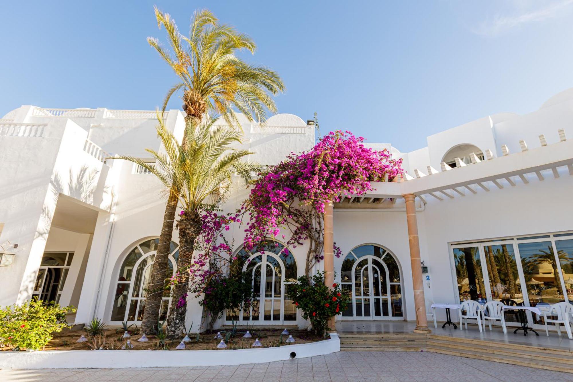Iris Hotel & Thalasso Mezraia Екстериор снимка