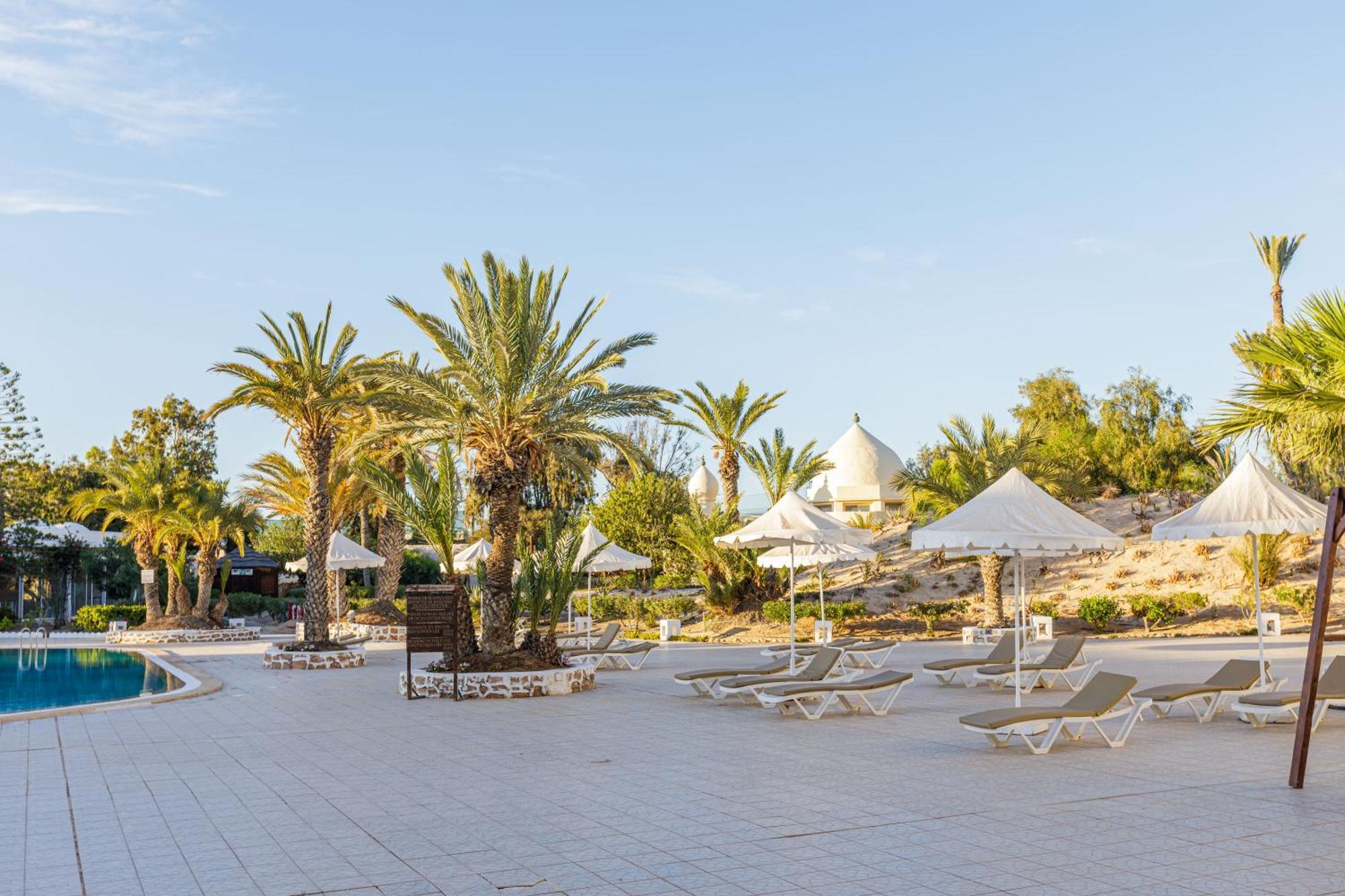 Iris Hotel & Thalasso Mezraia Екстериор снимка