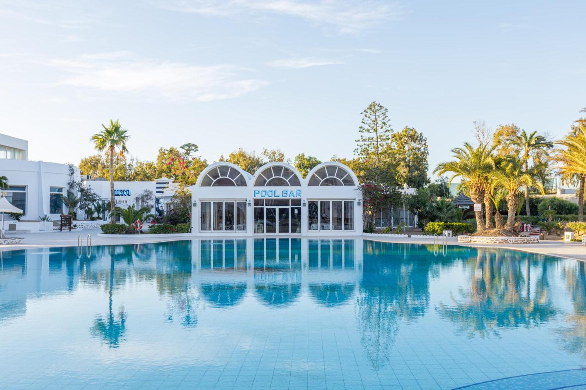 Iris Hotel & Thalasso Mezraia Екстериор снимка