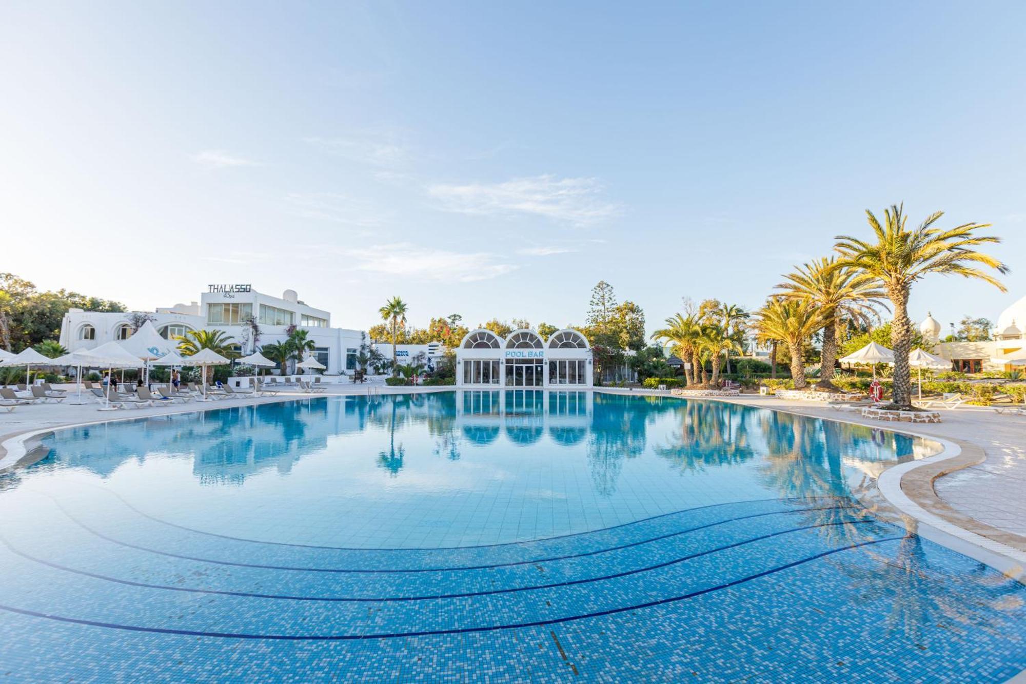 Iris Hotel & Thalasso Mezraia Екстериор снимка